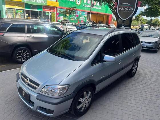 CHEVROLET ZAFIRA 2.0 MPFI ELEGANCE 8V FLEX 4P AUTOMÁTICO